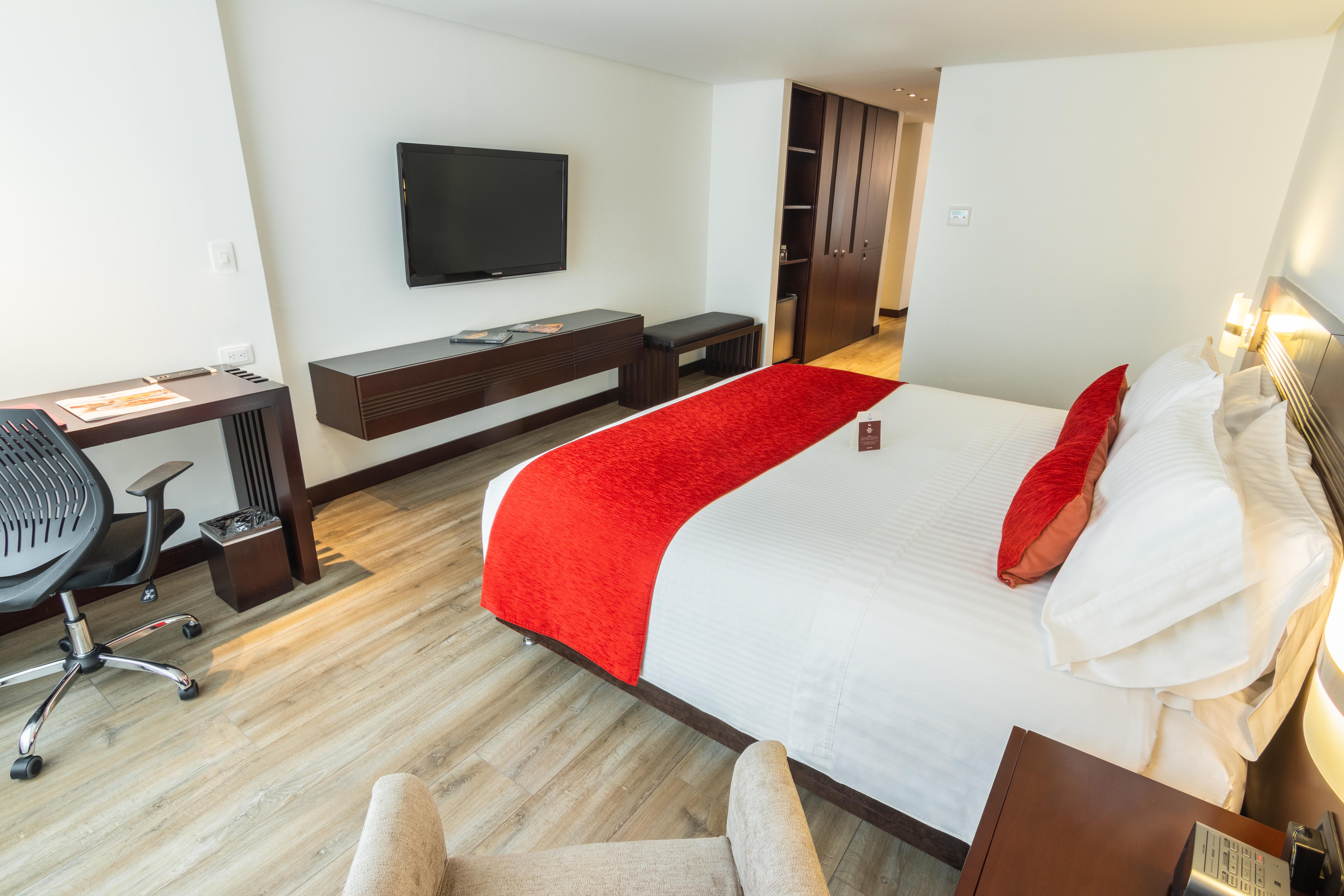 Best Western Plus 93 Park Hotel Богота Екстериор снимка A room at the hotel