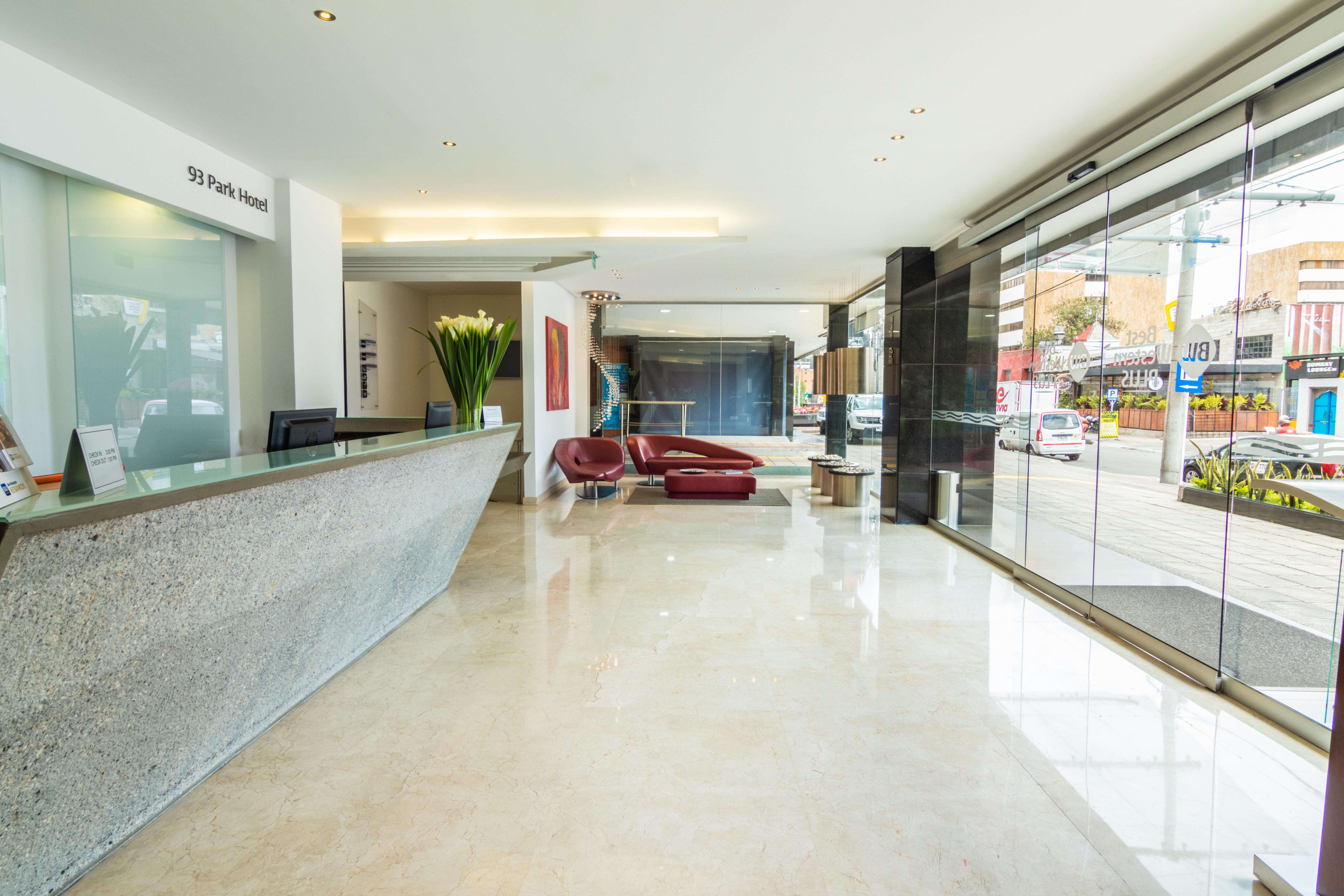 Best Western Plus 93 Park Hotel Богота Екстериор снимка Lobby