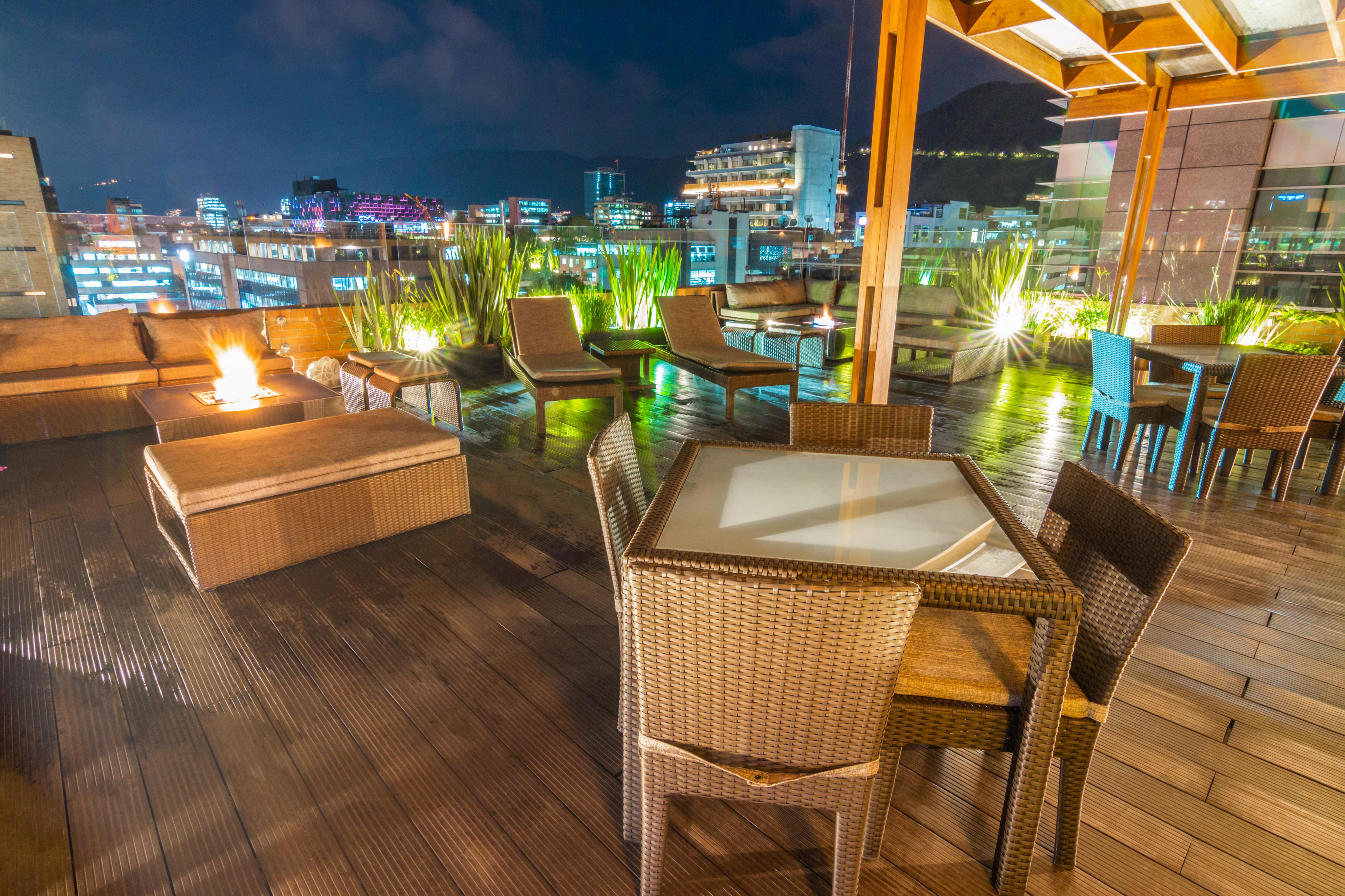 Best Western Plus 93 Park Hotel Богота Екстериор снимка Rooftop bar in Lima, Peru