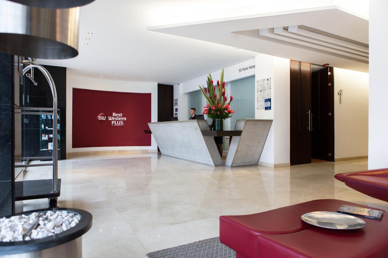 Best Western Plus 93 Park Hotel Богота Екстериор снимка Reception at the Best Western Plus Hotel in Frankfurt